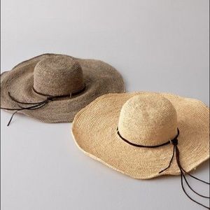 Mar y Sol Bianca Floppy Wide Brim Beach Hat Raffia